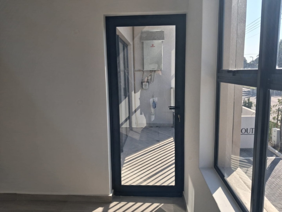2 Bedroom Property for Sale in Table View Western Cape